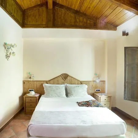 Dimora Storica Hotel Maccarunera