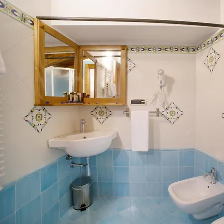 Dimora Storica Hotel Maccarunera
