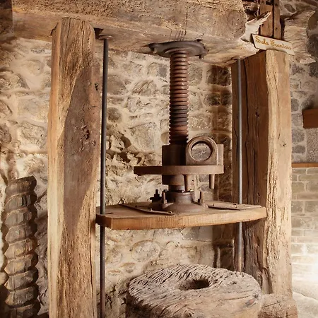 Dimora Storica Maccarunera 4* Campagna